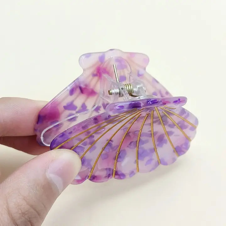 Smooth Seashell Hair Clip