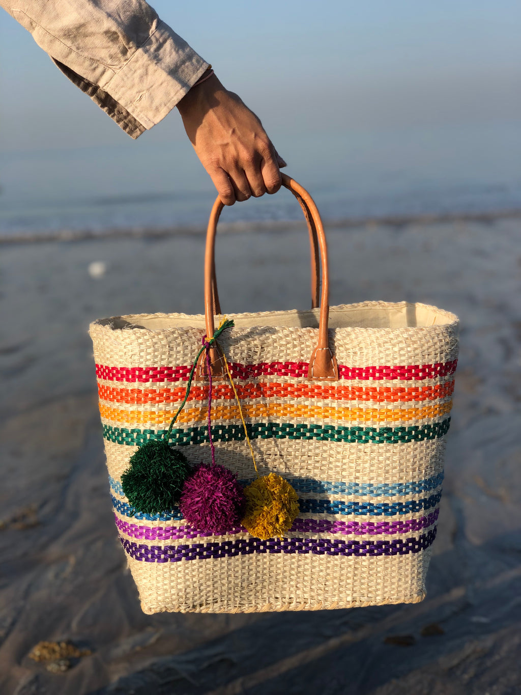Shop Beach Bags in Mumbai - Swimming Bags for poolside - buy beach totes india