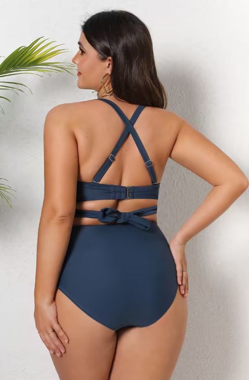wher can I buy swimsuits for big hips in mumbai 