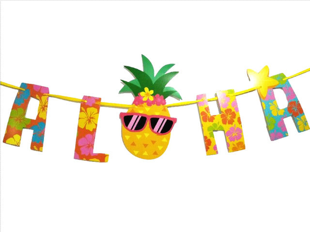 ALOHA Pineapple Garland