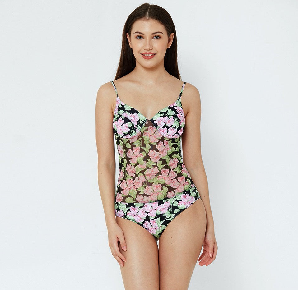 The Beach company online - One piece swimwear online - Printed swimwear - Moulded cups - thin shoulder straps - padded swimwear - classy swimwear - pool party ready swimwear - Tankini online - Monokini online 