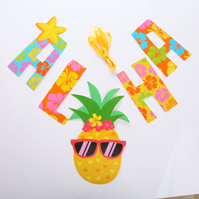 ALOHA Pineapple Garland