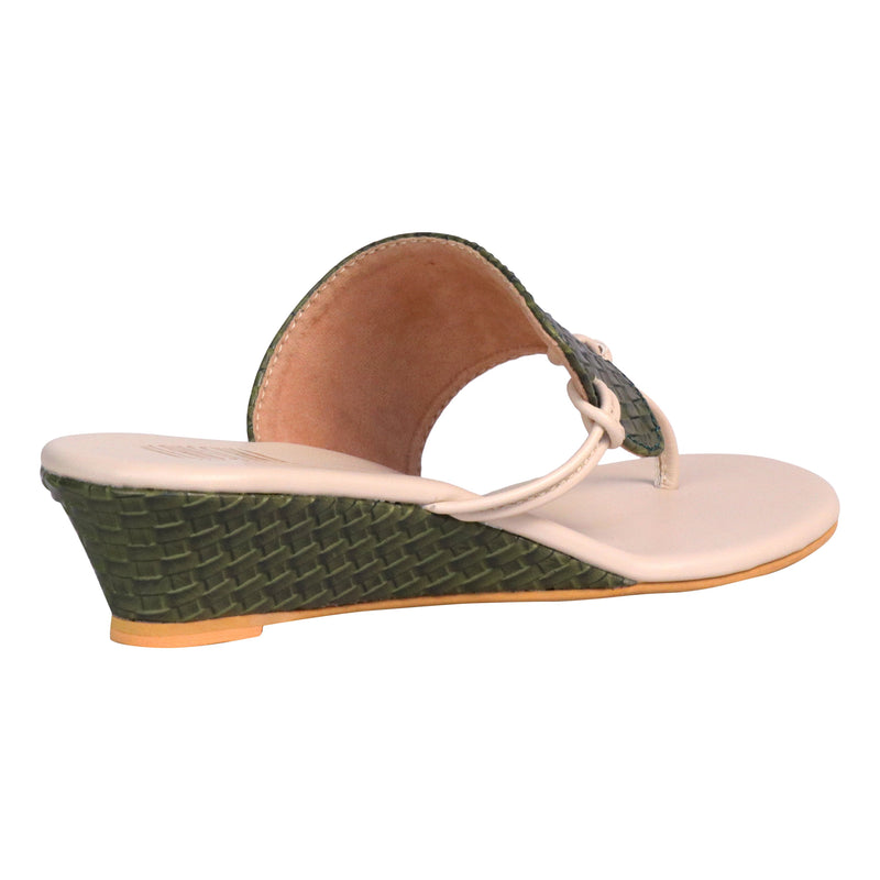 NIKKI The Beach Company