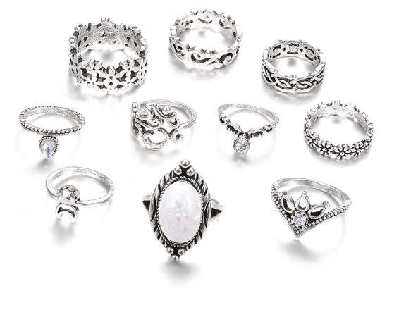 Exquisite Hollow Flowers Ring Set