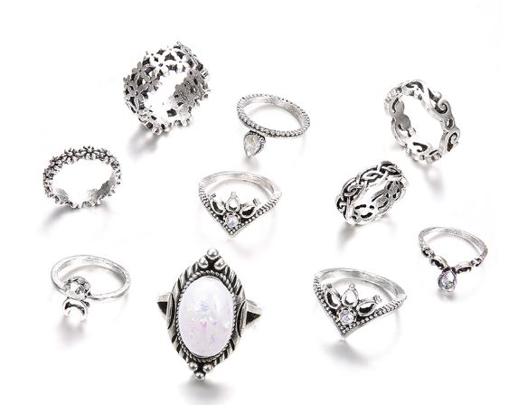 Exquisite Hollow Flowers Ring Set